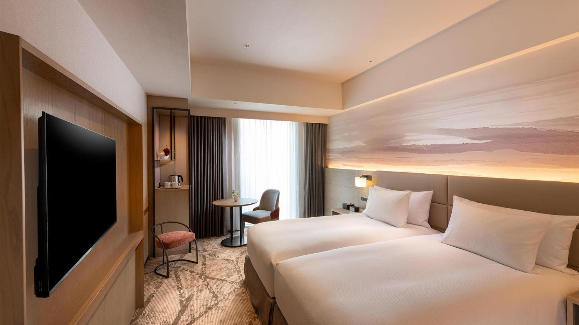 Отель Doubletree By Hilton Тояма Экстерьер фото